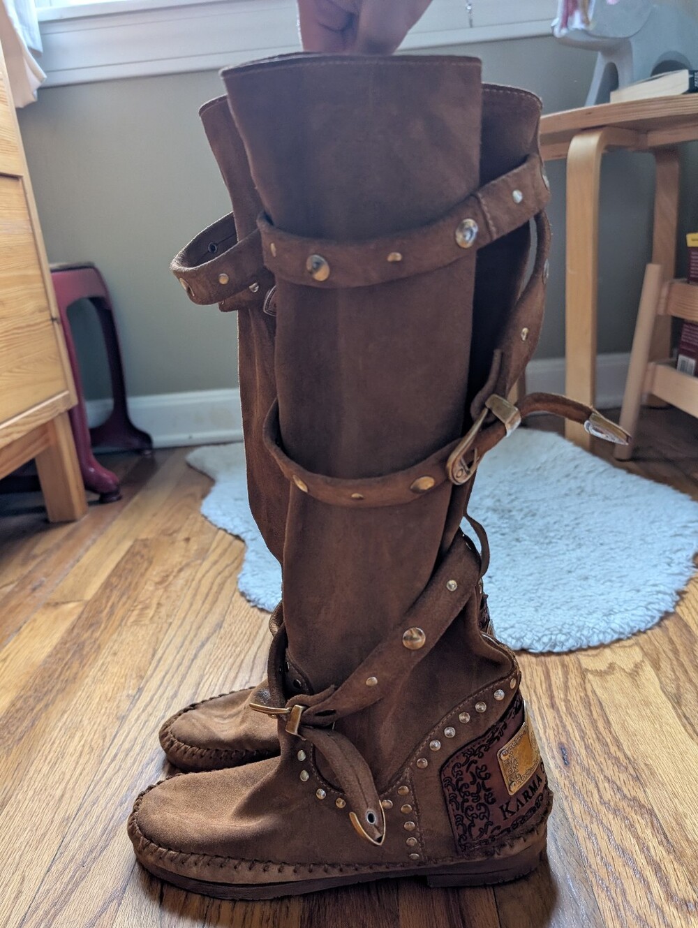 Karma Of Charme Brown Knee-High Suede Strap Boots - Size 7